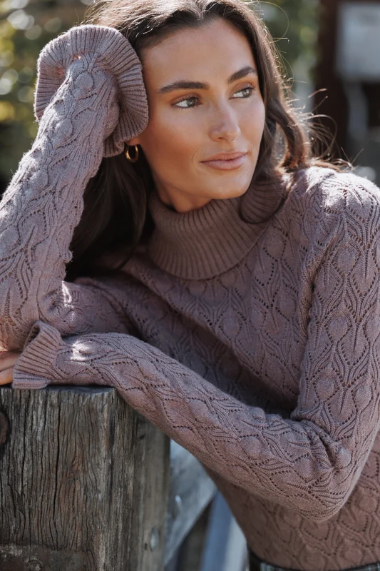 Baker Pointelle Sweater - Mauve L/XL