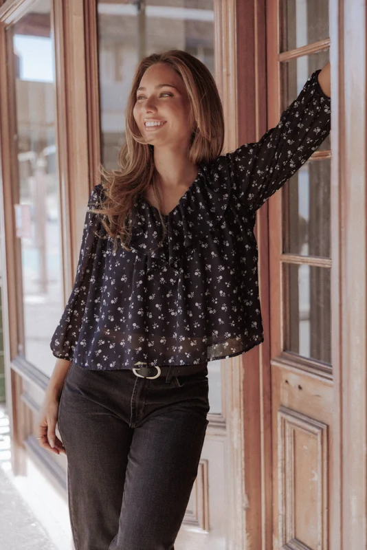 Reina Ruffle Top - Black Floral S