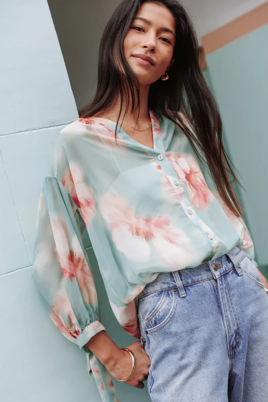 Brenda Blouse - Jade Green Blurred Floral M