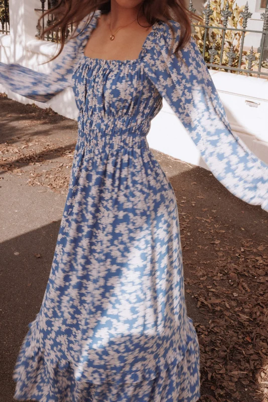 Aine Midi Dress - Blue Floral XL