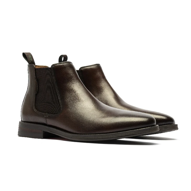 Rodd & Gunn Russlands Mens Leather Chelsea Boot - Chocolate EU 43