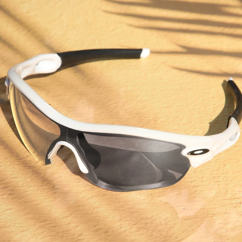 Custom Sport Prescription Lenses for Oakley Radar Path Adapt Gray Photochromic / Plus