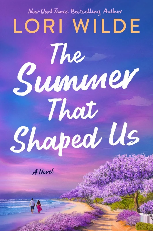 The Summer That Shaped Us: A Novel (Hobby Island 1) Paperback