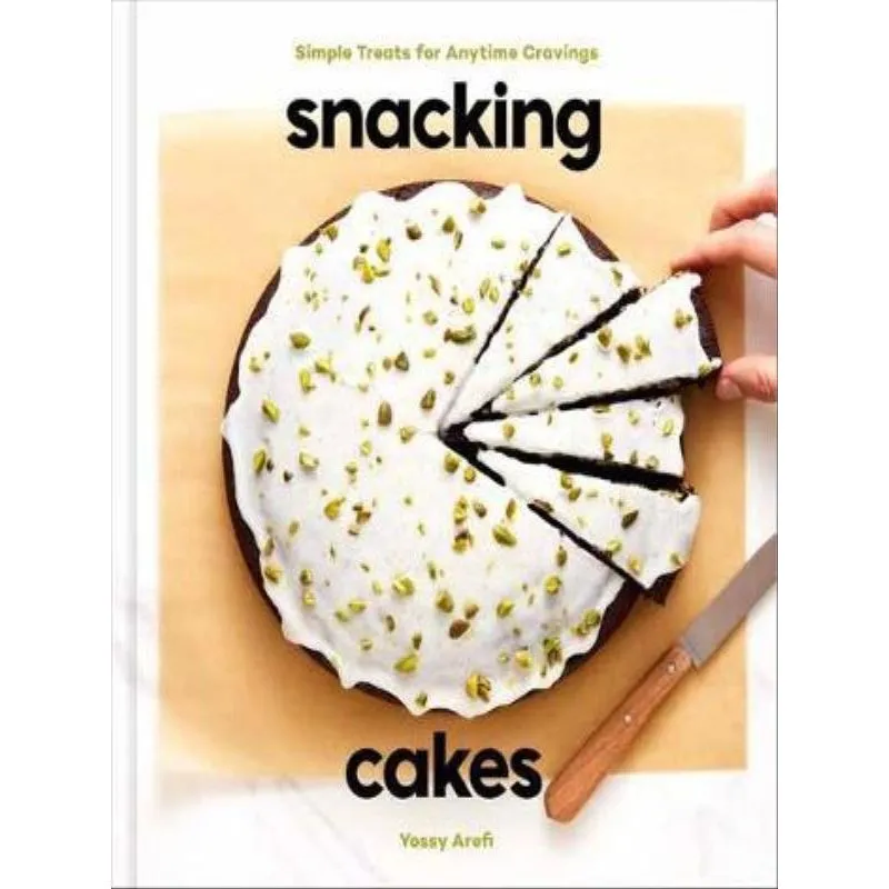 SNACKING CAKES
