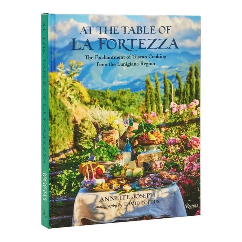 AT THE TABLE OF LA FORTEZZA