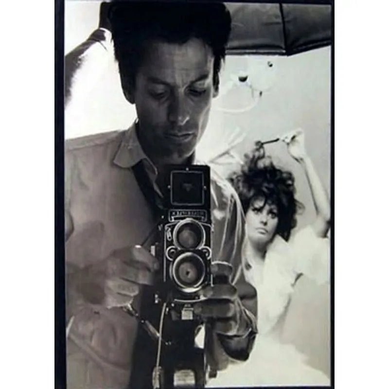PERFORMANCE - RICHARD AVEDON