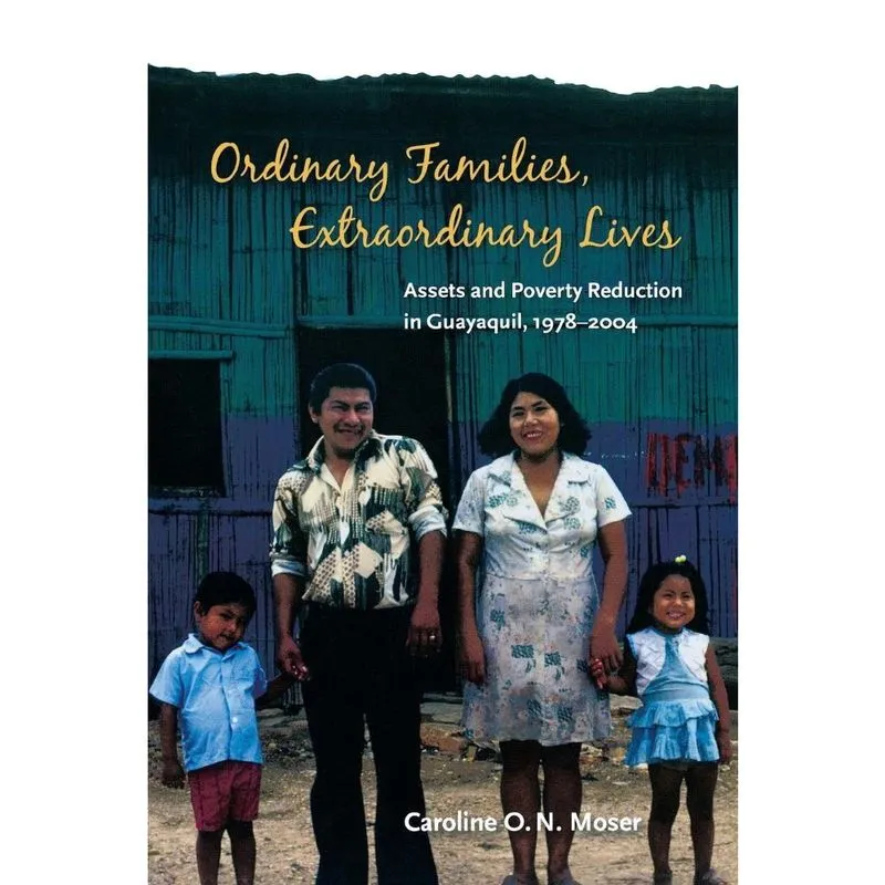 Livro Ordinary Families, Extraordinary Lives