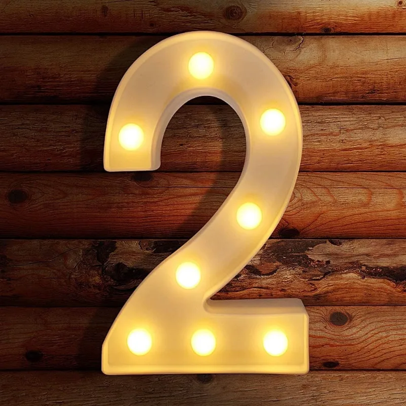 Números iluminados da Huoguo, luz de LED para iluminação noturna para decoração de parede, acende letras de casamento/festa de aniversário alimentadas por bateria luzes de números de decoração de Nata