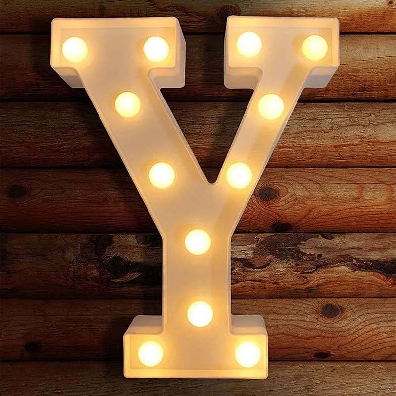 Luzes de LED para letras da Huoguo iluminam para luz noturna, letreiro alfabeto para decoração de parede, letras iluminadas para festas de casamento/aniversário, luzes de Natal alimentadas por bateria