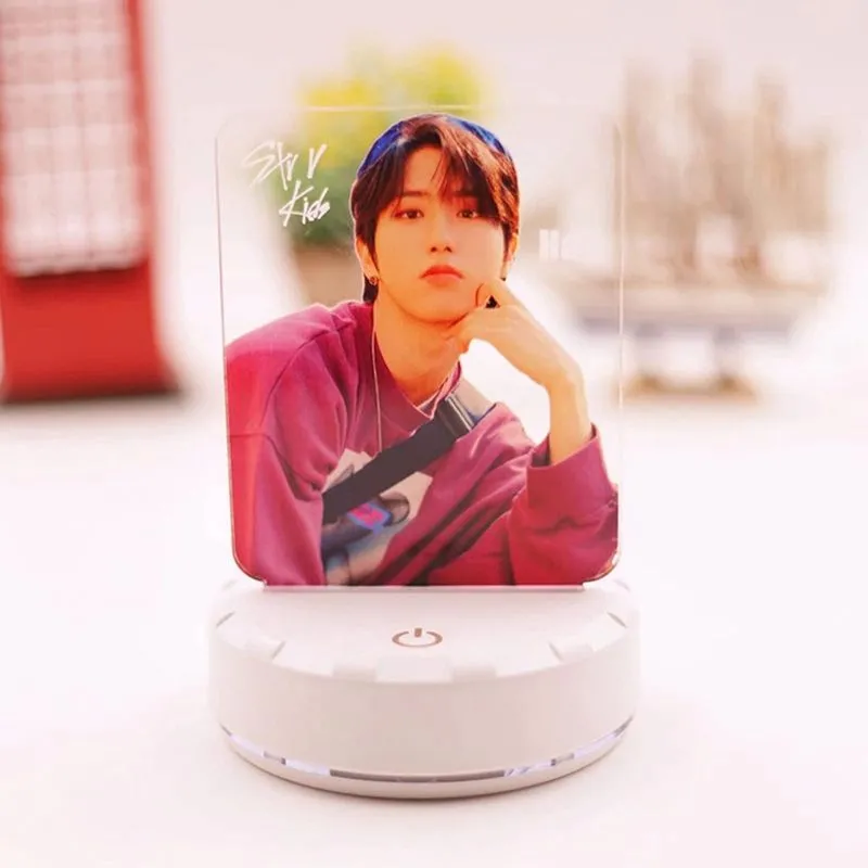 Kpop Stray Kids Night Light Felix Bangchan Hyunjin Acrílico Colorido LED Nightstand Lamp