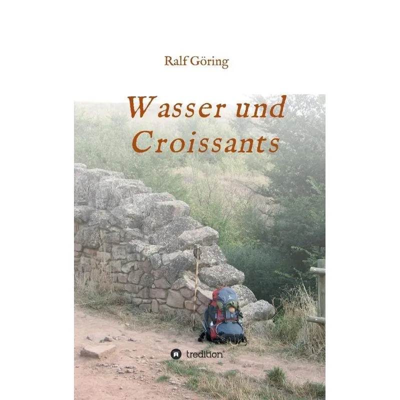 Wasser und Croissants