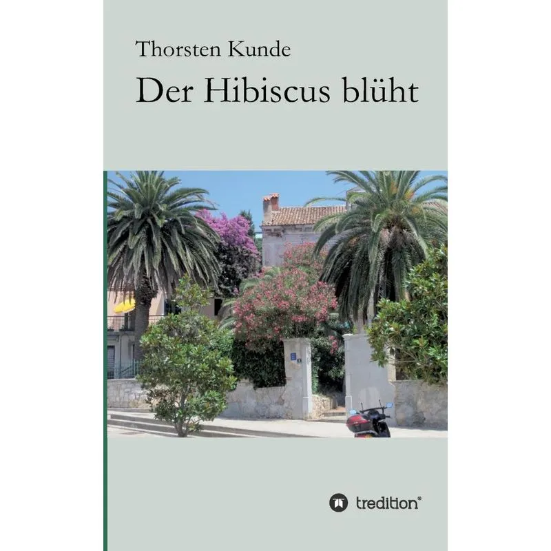 Der Hibiscus blüht