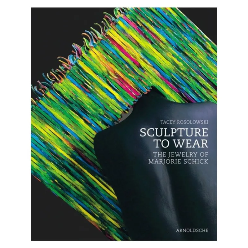 SCULPTURE TO WEAR