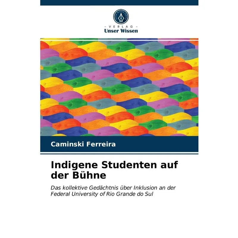 Indigene Studenten auf der Bühne
