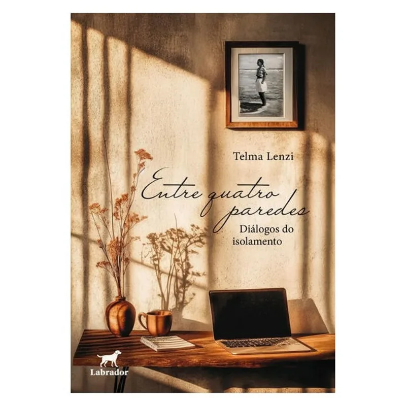 ENTRE QUATRO PAREDES