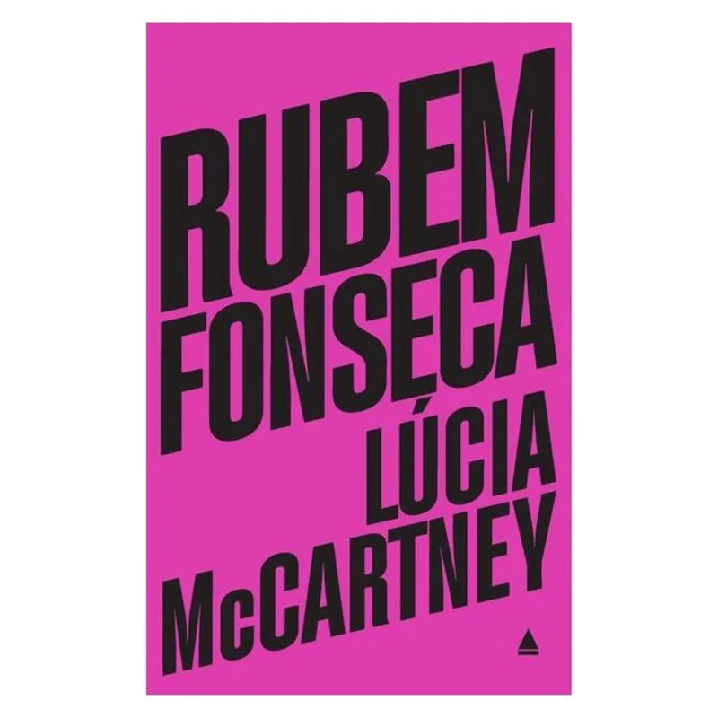 LÚCIA MCCARTNEY