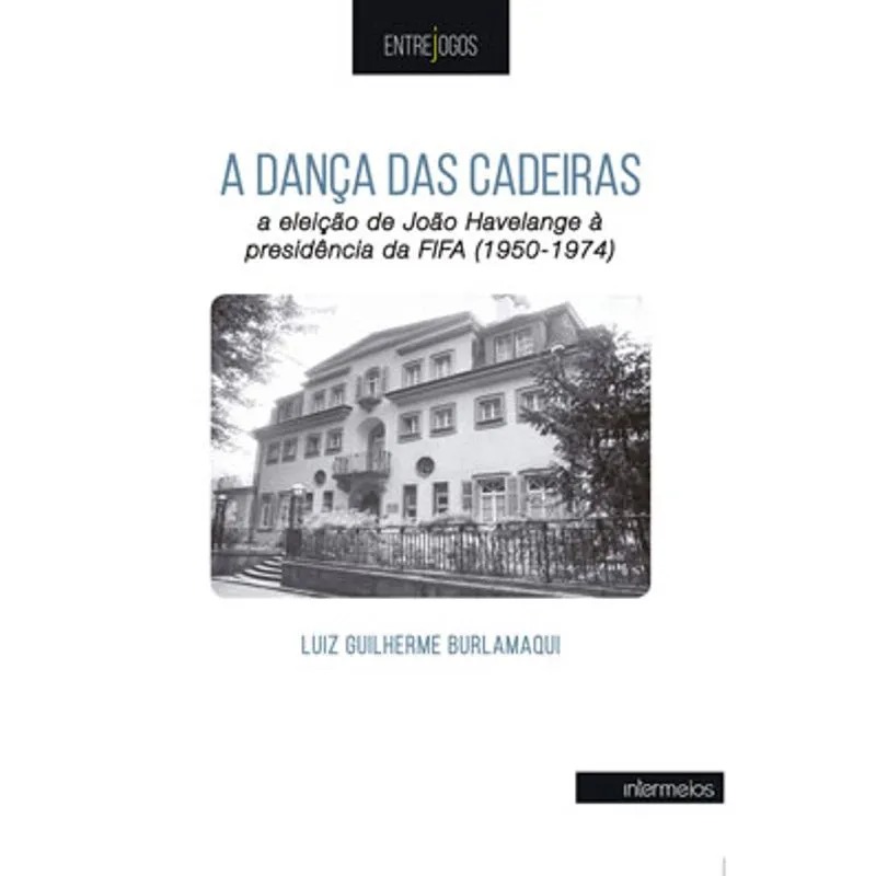 A DANÇA DAS CADEIRAS