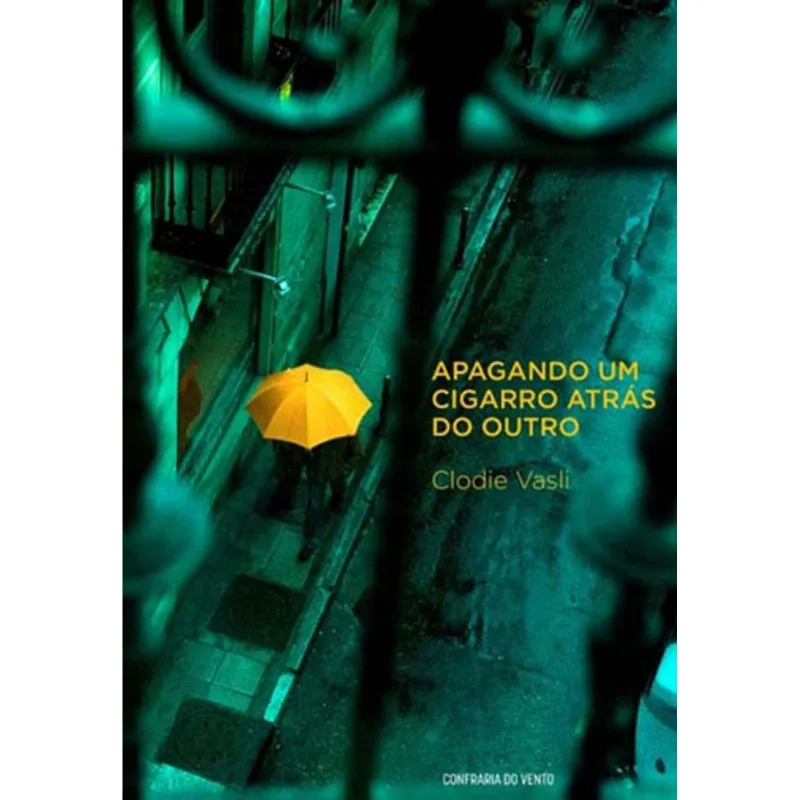 APAGANDO UM CIGARRO ATRAS DO OUTRO